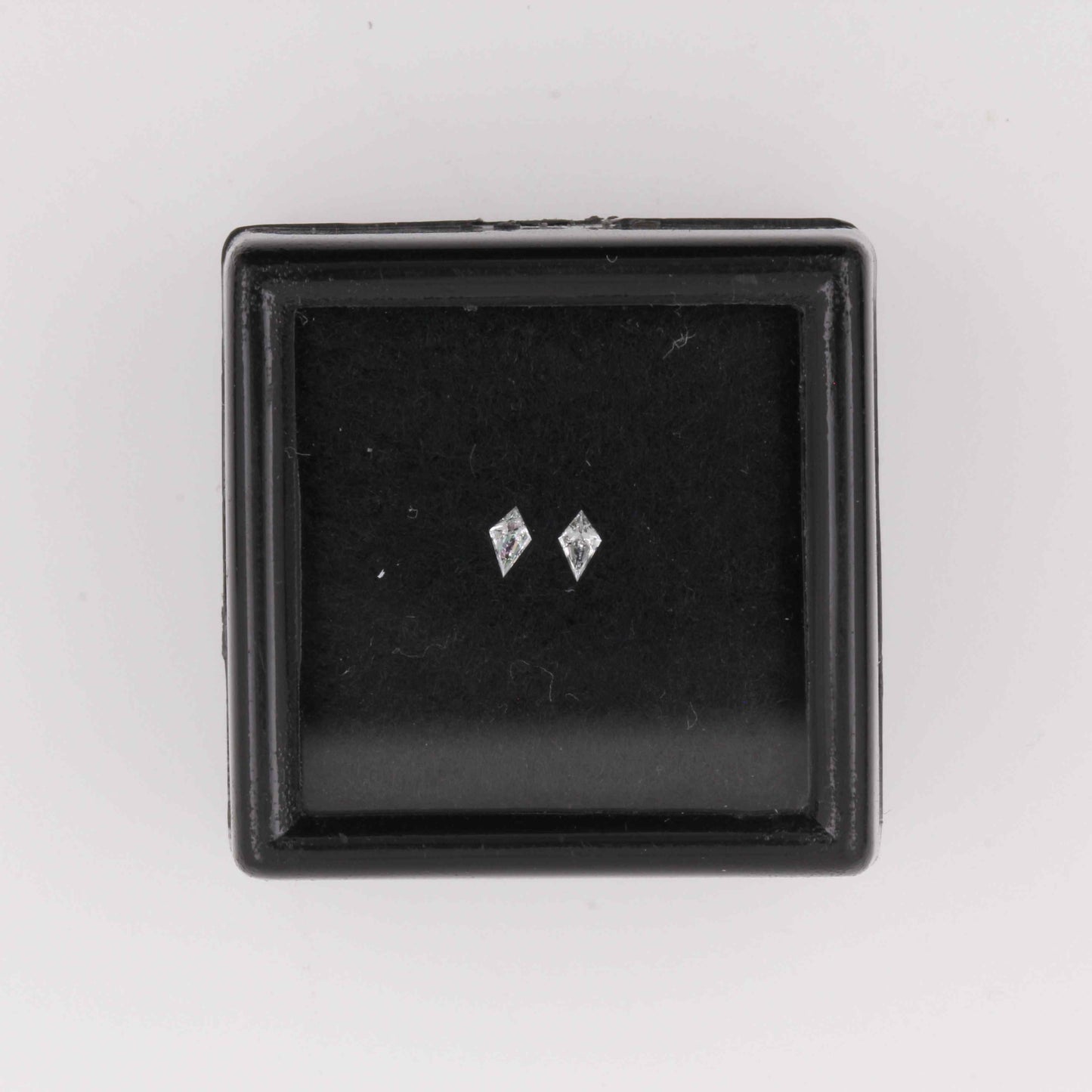 0.02ct Kite Natural Diamond (Colour E, Clarity VVS2, Uncertified)